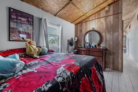 Bedroom - 2099 Summerall Rd, Labelle, FL 33935 photo 1 of 4