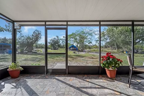 Exterior - 2099 Summerall Rd, Labelle, FL 33935 photo 9 of 10