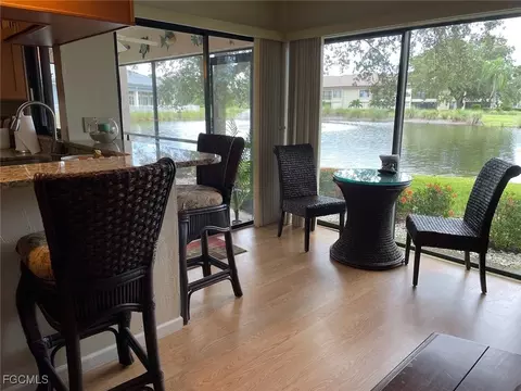 5650 Trailwinds Dr #111, Fort Myers, FL 33907