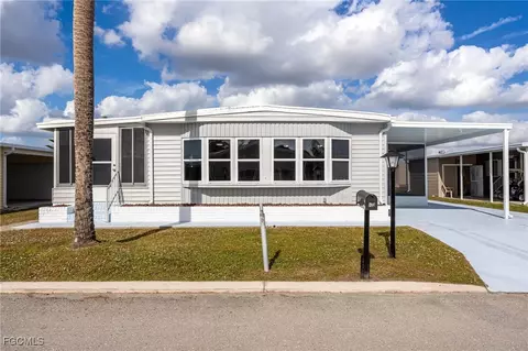 479 Nicklaus Blvd, North Fort Myers, FL 33903