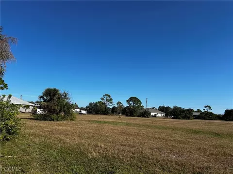 2345 NW 37th Pl, Cape Coral, FL 33993