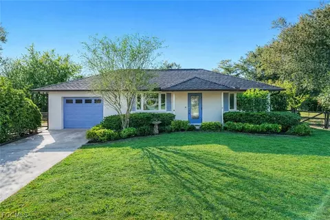 4900 Shady River Ln, Fort Myers, FL 33905