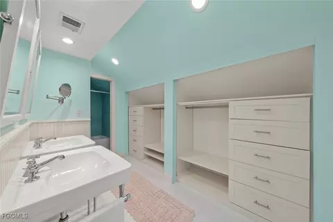 16813 Captiva Dr, Captiva, FL 33924 photo 22