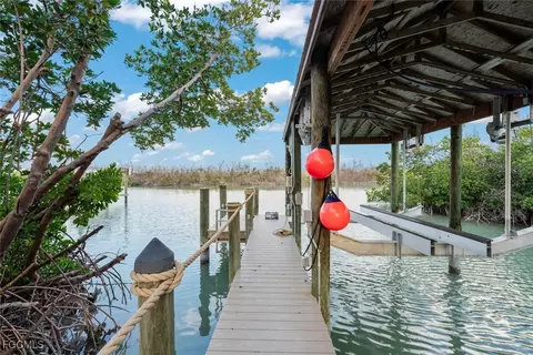 16813 Captiva Dr, Captiva, FL 33924 photo 36