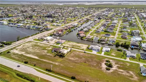 100 Burnt Store Rd, Cape Coral, FL 33993