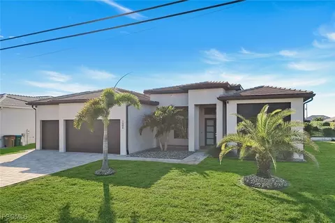 1506 SW 28th St, Cape Coral, FL 33914