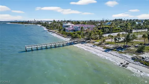 1245 Buttonwood Ln, Sanibel, FL 33957