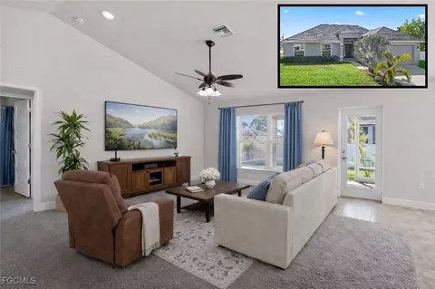 2432 NW 22nd Ter, Cape Coral, FL 33993