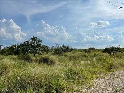 6876 5th Rd, Labelle, FL 33935 photo 5