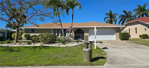 5344 SE Malibu Ct, Cape Coral, FL 33904