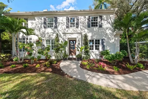 1229 Alhambra Dr, Fort Myers, FL 33901