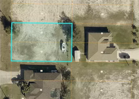 703 NW 38th Pl, Cape Coral, FL 33993