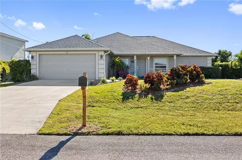 1914 NW 15th St, Cape Coral, FL 33993