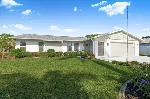 1435 SE 22nd Ter, Cape Coral, FL 33990