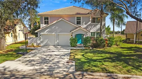 11437 Waterford Village Dr, Fort Myers, FL 33913