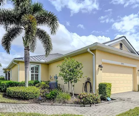 2645 Anguilla Dr, Cape Coral, FL 33991