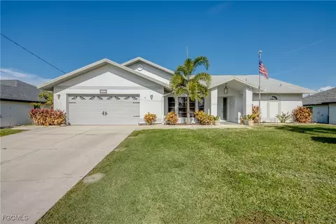 2223 SW 2nd Ter, Cape Coral, FL 33991