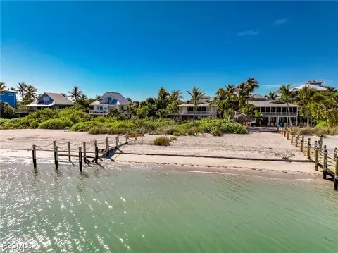 131 Kingfisher Dr, Captiva, FL 33924