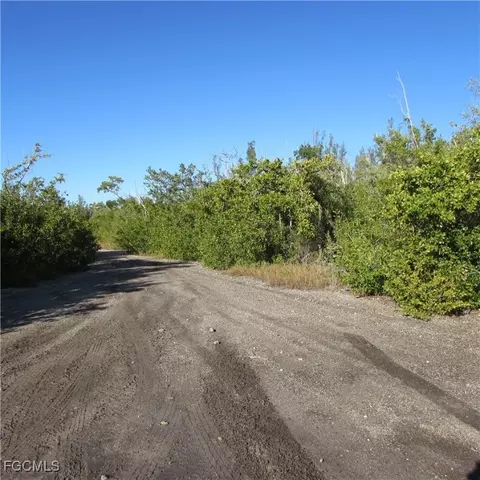 13686 Ficus Tree Ln, Bokeelia, FL 33922