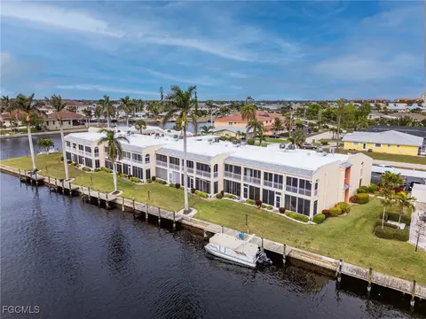 1912 SE 43rd St #210, Cape Coral, FL 33904