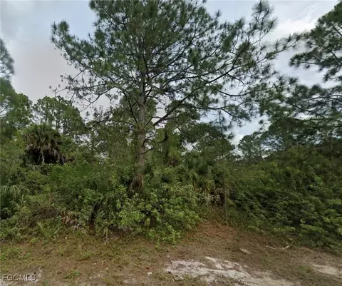 3302 Laura Ave N, Lehigh Acres, FL 33971