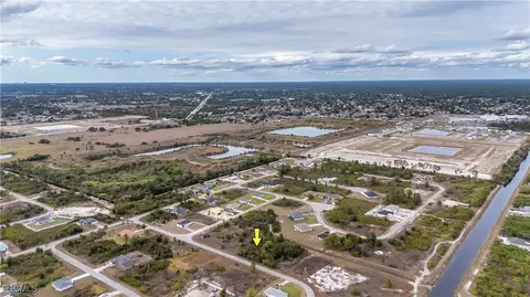 651 Clancy St E, Lehigh Acres, FL 33974 photo 12