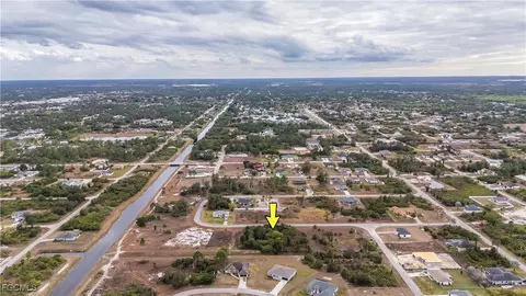 651 Clancy St E, Lehigh Acres, FL 33974 photo 16