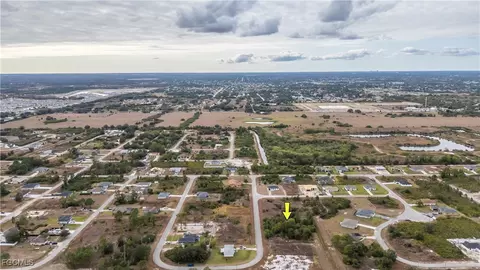 651 Clancy St E, Lehigh Acres, FL 33974 photo 13