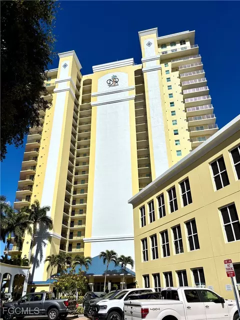 2797 1st St #106, Fort Myers, FL 33916