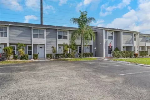 4641 SW Santa Barbara Pl #2, Cape Coral, FL 33914
