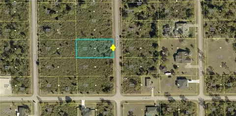 605 Monroe Ave, Lehigh Acres, FL 33972