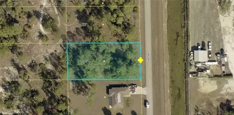 615 Hines Ave, Lehigh Acres, FL 33972