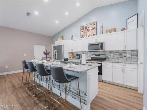 Kitchen - 1105 N Capri Ct, Labelle, FL 33935 photo 1 of 2