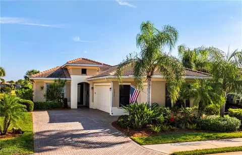 11611 Giulia Dr, Fort Myers, FL 33913