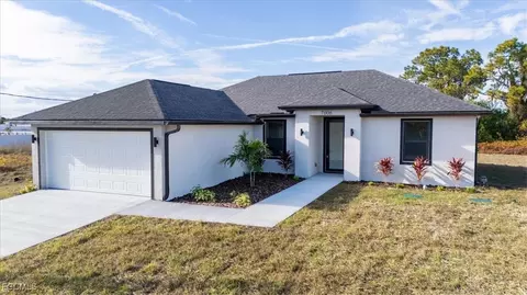 7006 Patriot Ct, Labelle, FL 33935