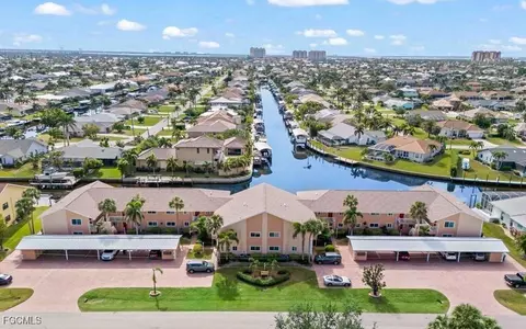 1118 SW 48th Ter #104, Cape Coral, FL 33914