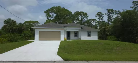 5005 Eifel Ln, Labelle, FL 33935