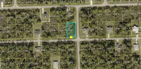 3200 48th St W, Lehigh Acres, FL 33971