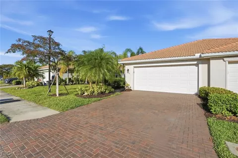 10293 Prato Dr, Fort Myers, FL 33913