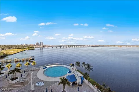 2745 1st St #801, Fort Myers, FL 33916
