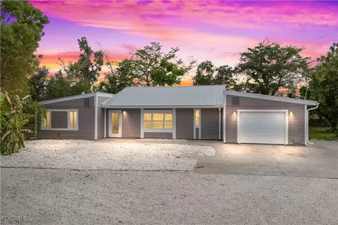 5675 Sandal Ln, Bokeelia, FL 33922