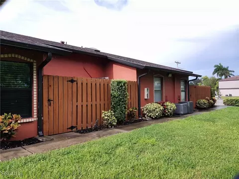 804 SW 47th Ter #202, Cape Coral, FL 33914