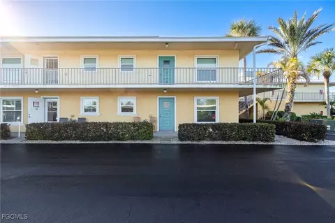 401 Charlemagne Blvd #C112, Naples, FL 34112