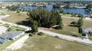 2819 NW 45th Pl, Cape Coral, FL 33993