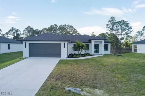 1138 Helen Ave S, Lehigh Acres, FL 33974