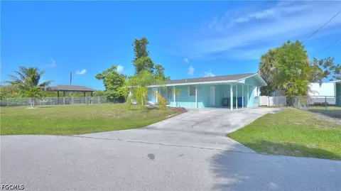 12055 Matlacha Blvd, Matlacha Isles, FL 33991