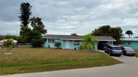 12055 Matlacha Blvd, Matlacha Isles, FL 33991