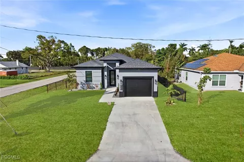 3701 Madison Ave, Fort Myers, FL 33916