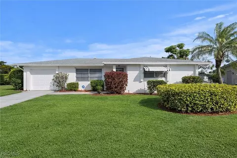 717 Shadyside St, Lehigh Acres, FL 33936