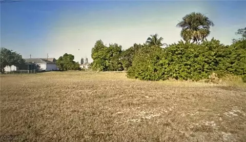 2612 NE 21st Pl, Cape Coral, FL 33909